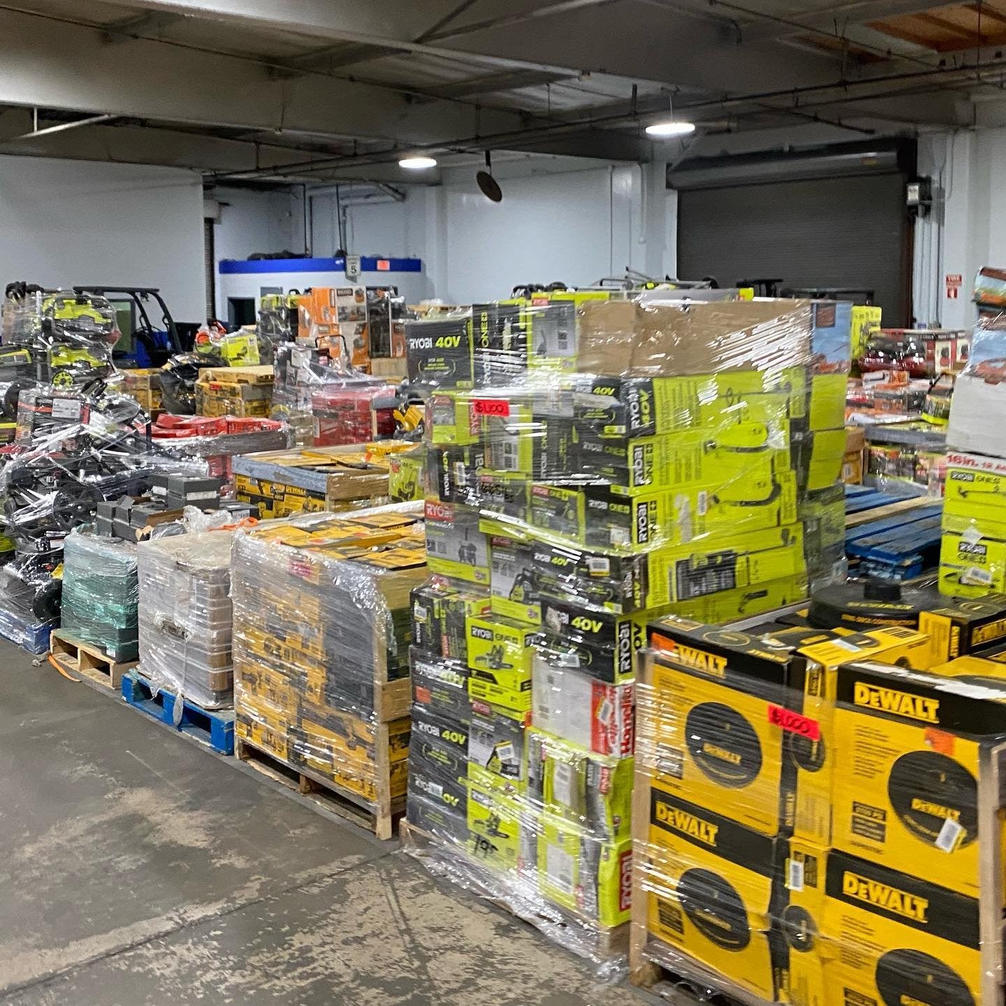 🌞Summer Sale is Heating Up!🏖️MIXED TOOLS PALLET – LOT ID: 251537 – Untested Customer Return