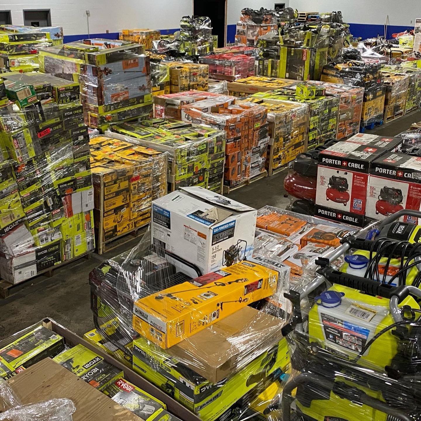 🌞Summer Sale is Heating Up!🏖️MIXED TOOLS PALLET – LOT ID: 251537 – Untested Customer Return