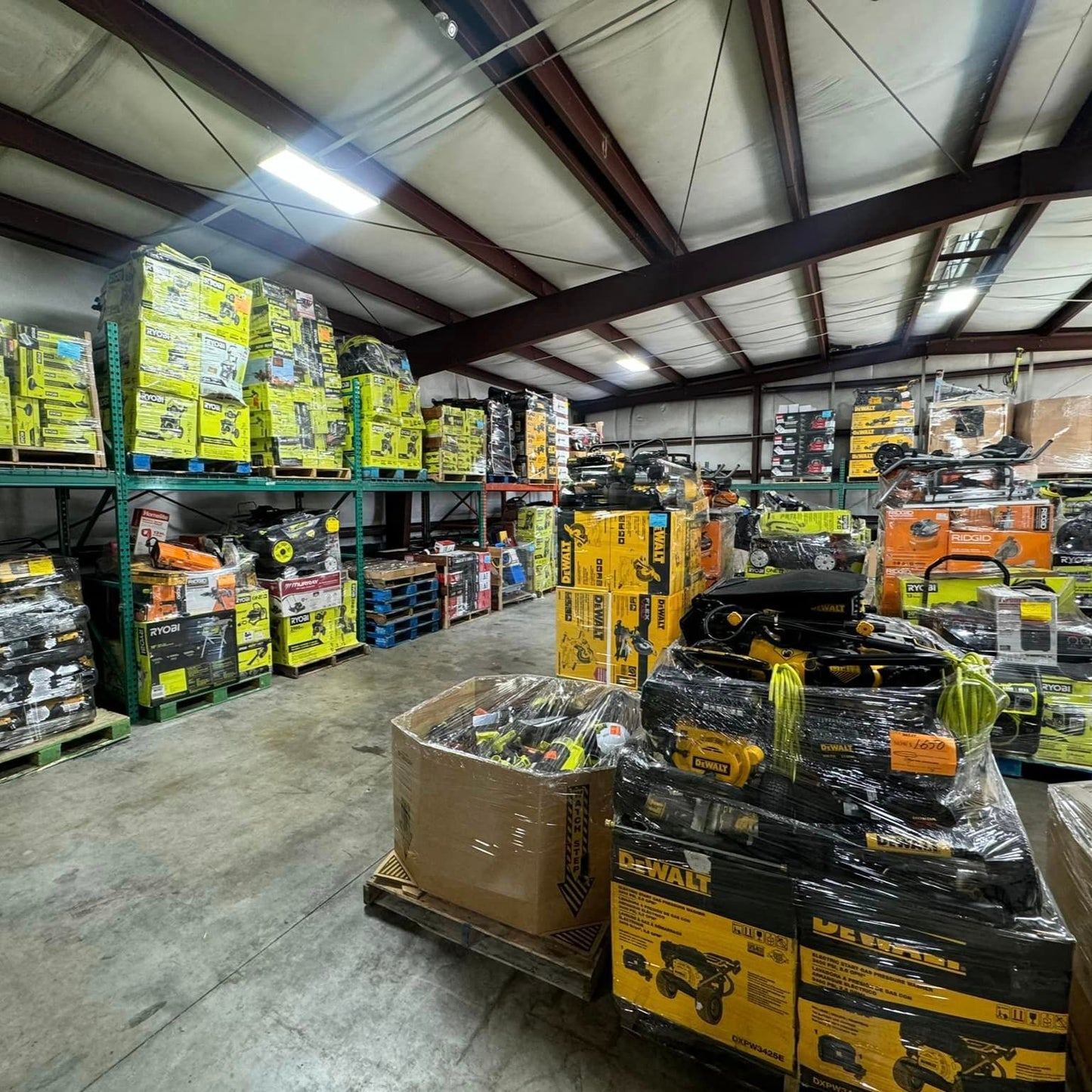 🌞Summer Sale is Heating Up!🏖️MIXED TOOLS PALLET – LOT ID: 251537 – Untested Customer Return